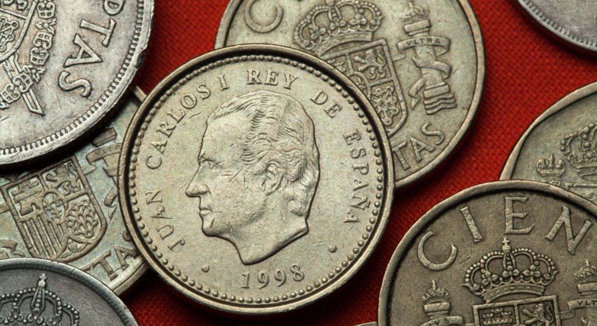 cien-pesetas-numismatica-dreamstime.jpg