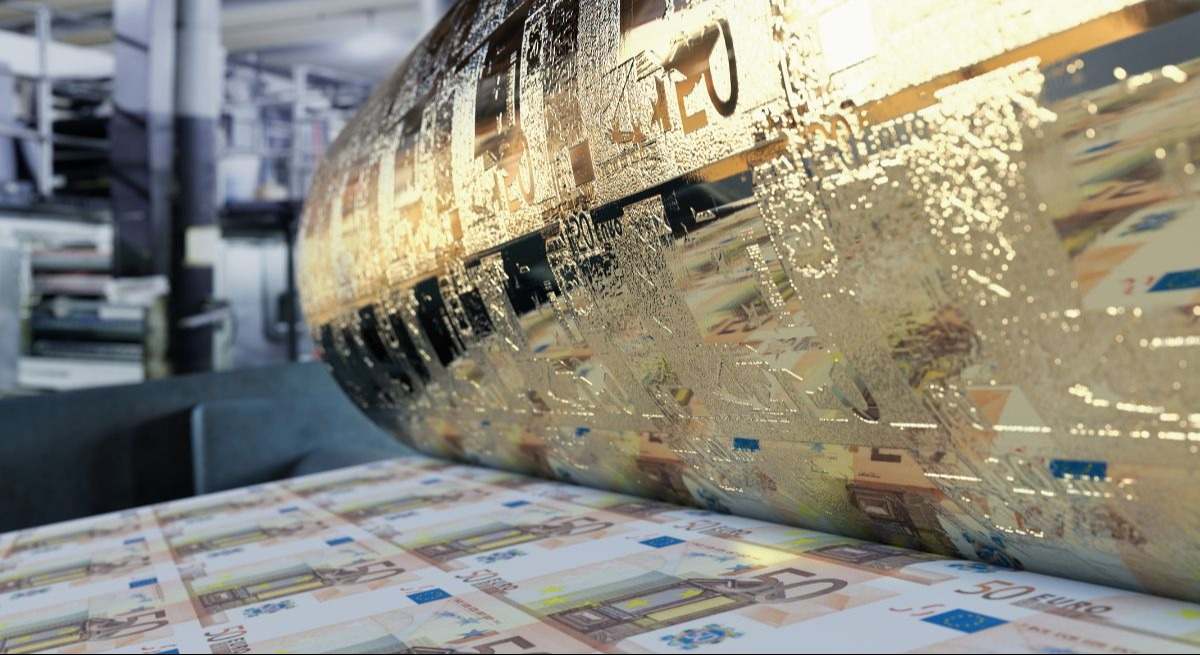 Euros imprimiéndose (Getty)