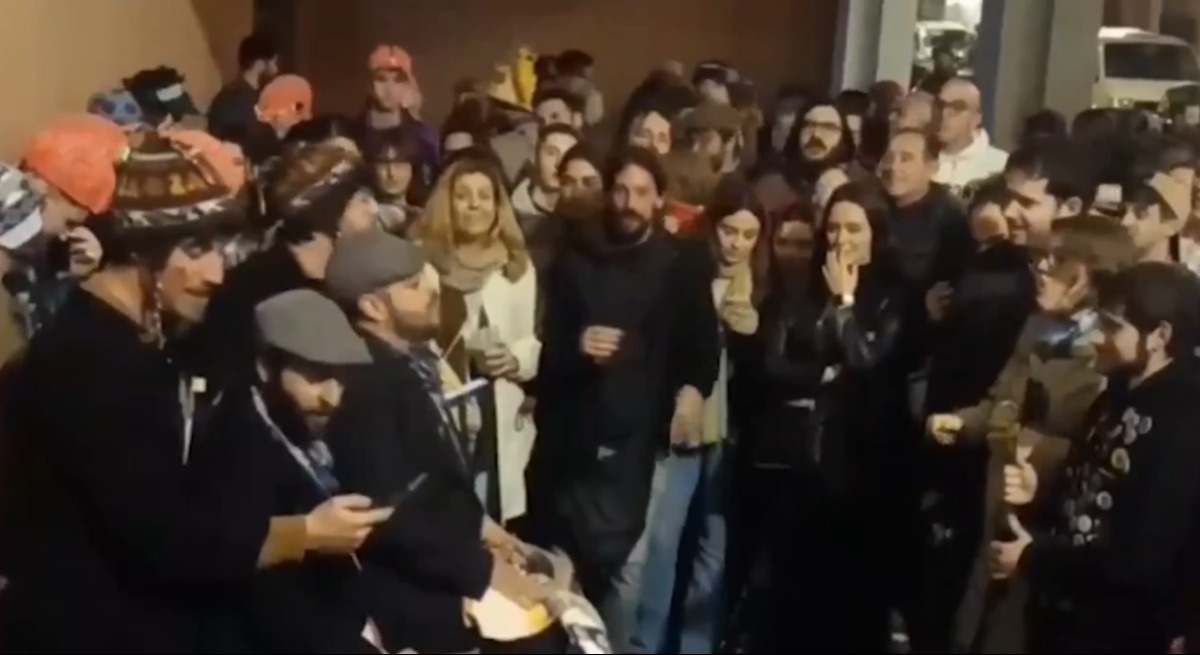 Chirigota de Cádiz que se burla del incendio de Valencia 
