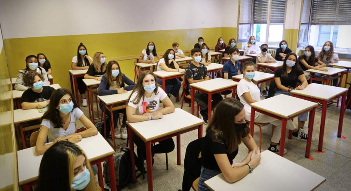 estudiantesenclases.jpg