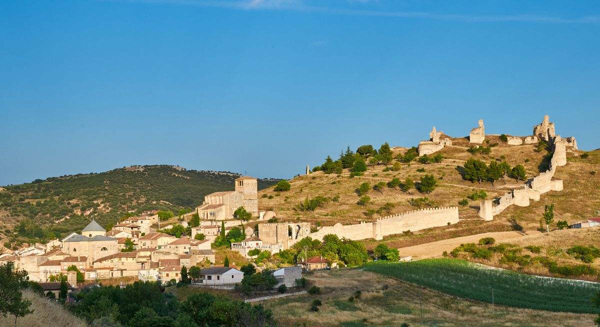 Vista panorámica del pueblo de Segovia