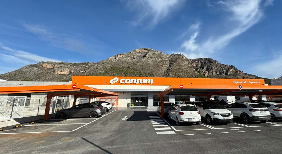 El parque de Tavernes incluye un Consum recién inaugurado.