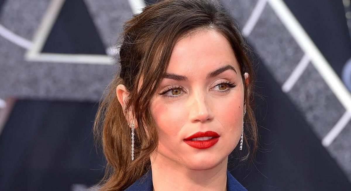 Ana de Armas.