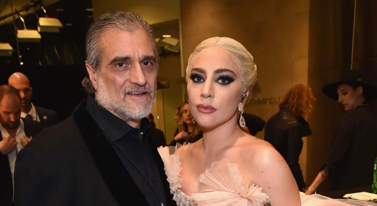 PADRE-LADY-GAGA-1200.jpg