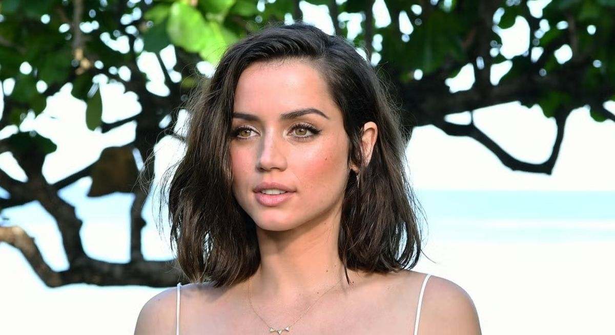 ana-de-armas-1200---.jpg