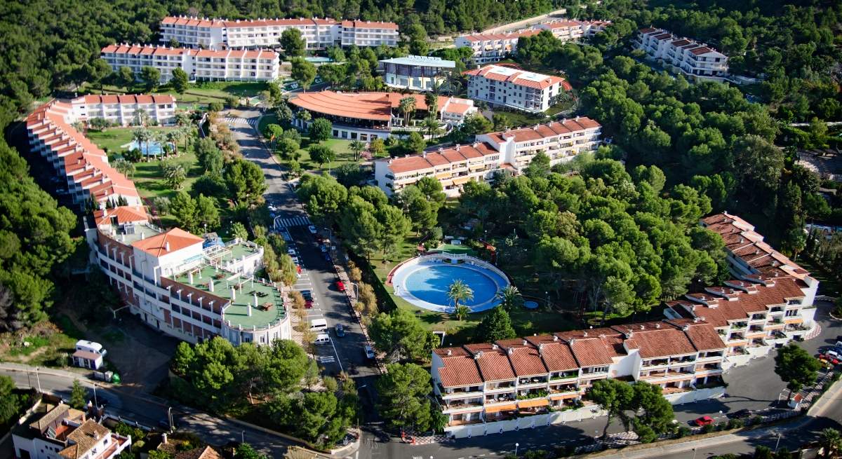 senior-living-benidor.jpg