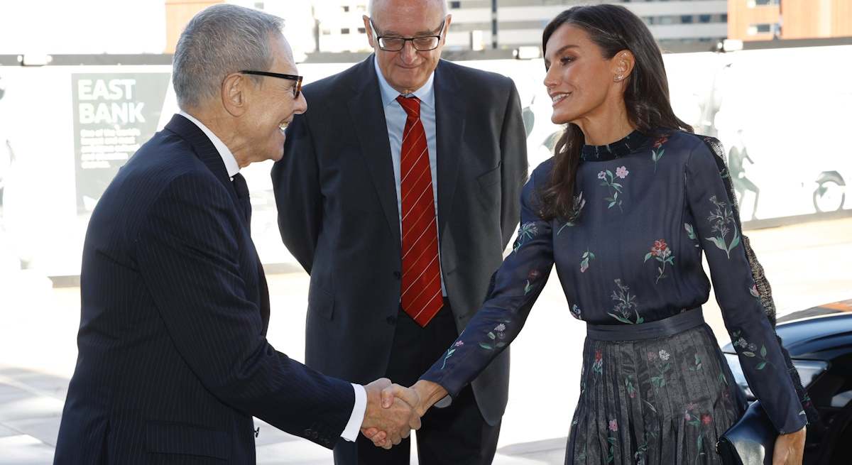 letizia-look-flores-1200.jpg