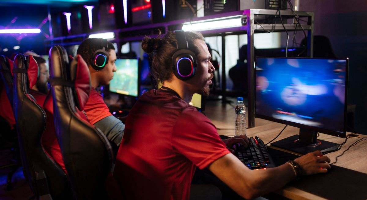 gamers-istock.jpg