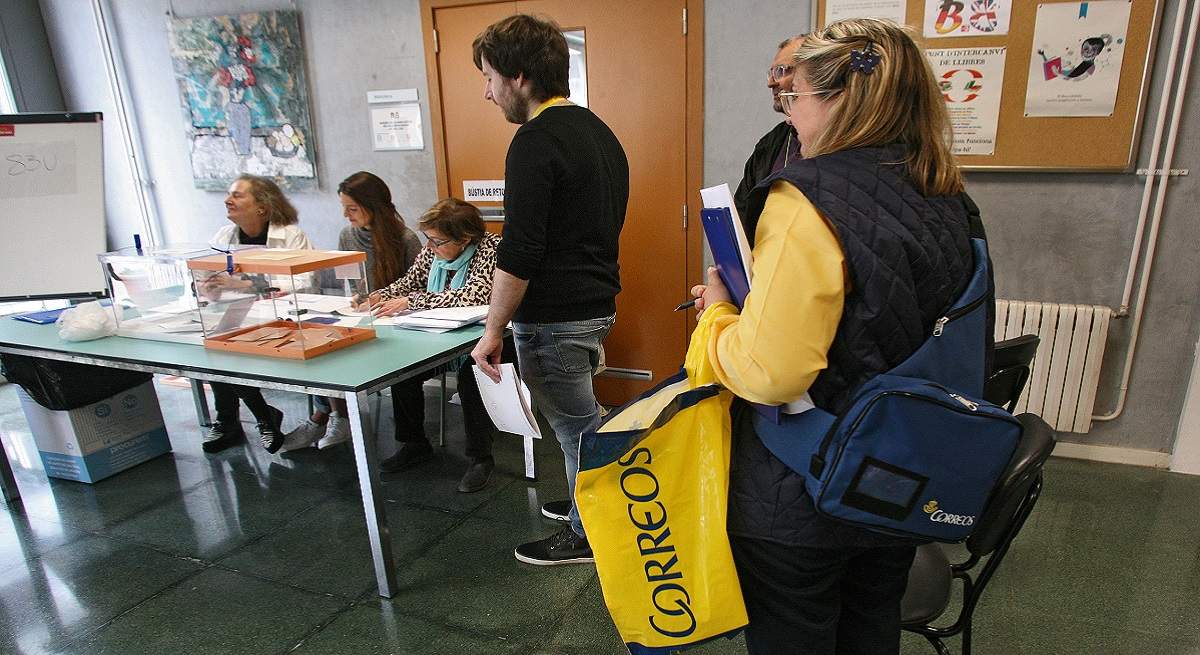 1200-x-655-Mesa-electoral-Luis-Moreno.jpg