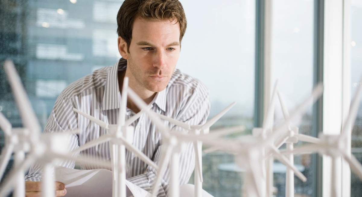 estudiante-aerogenadores.jpg