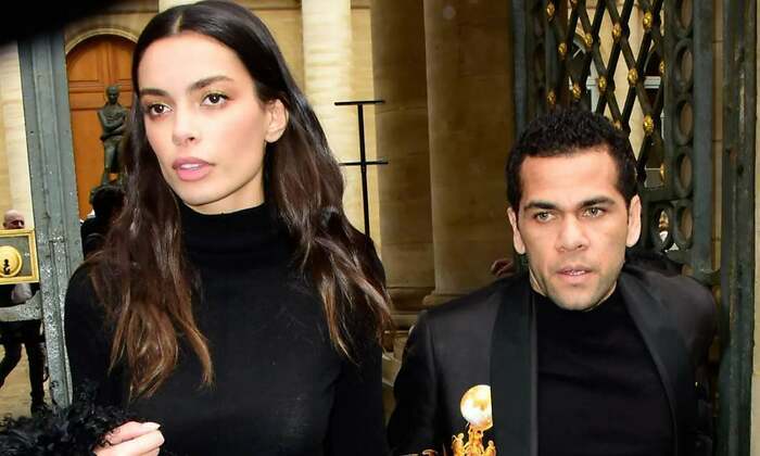 Acusan a Joana Sanz de burlarse de la víctima de Dani Alves: "Me encantaría  que me empotraran contra la pared"