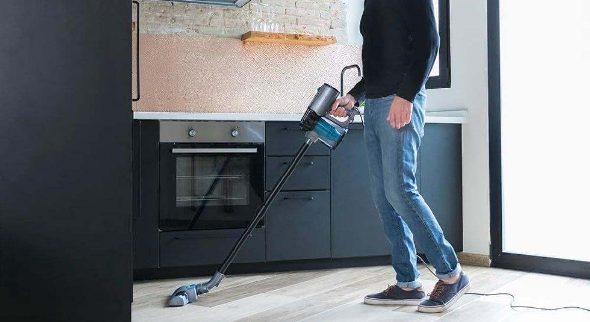 Aspirador vertical Conga Thunderbrush 560 de Cecotec