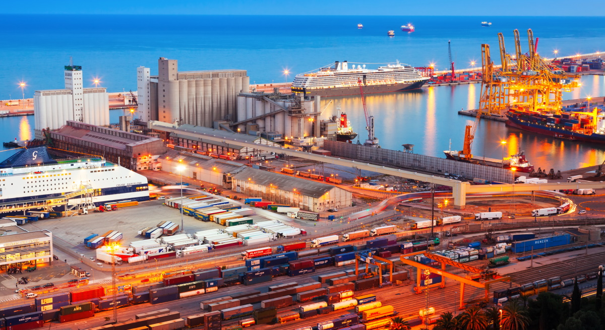 puerto-barcelona-exportaciones-dreamstime.jpg