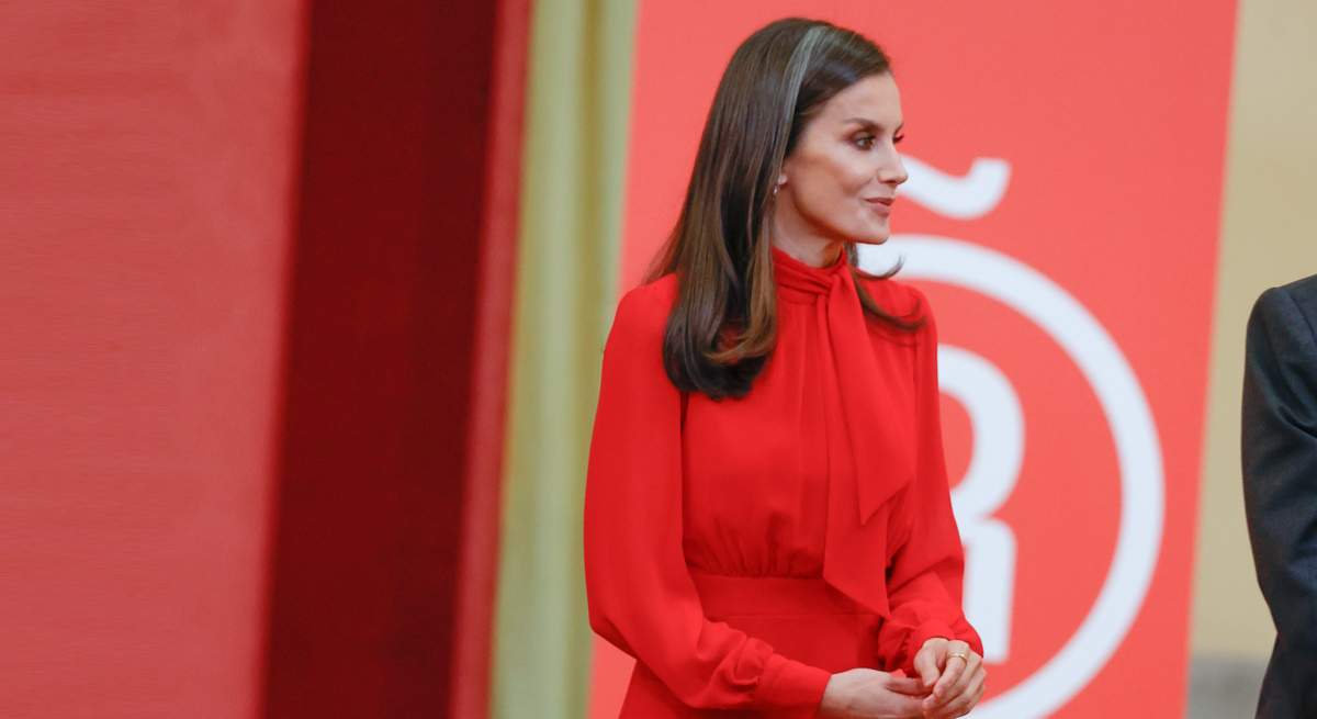 letizia-look-rojo-1200.jpg