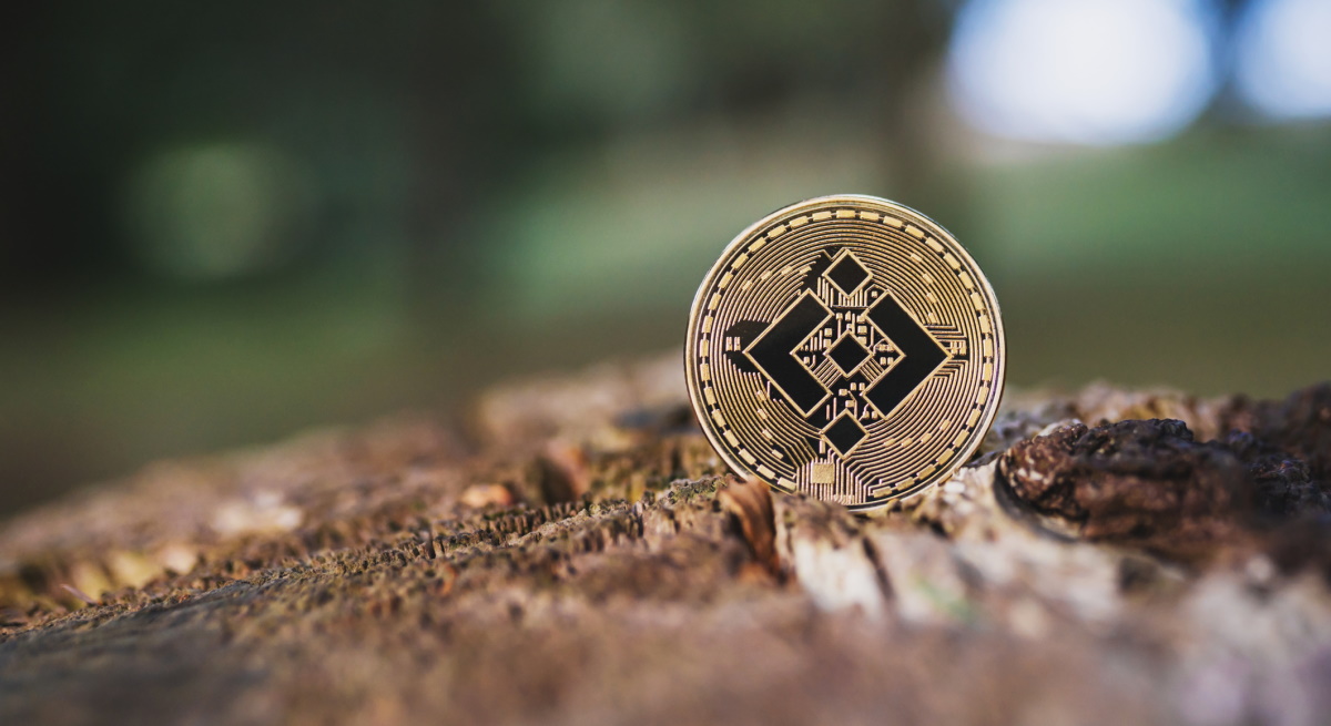 binance-iStock.jpg