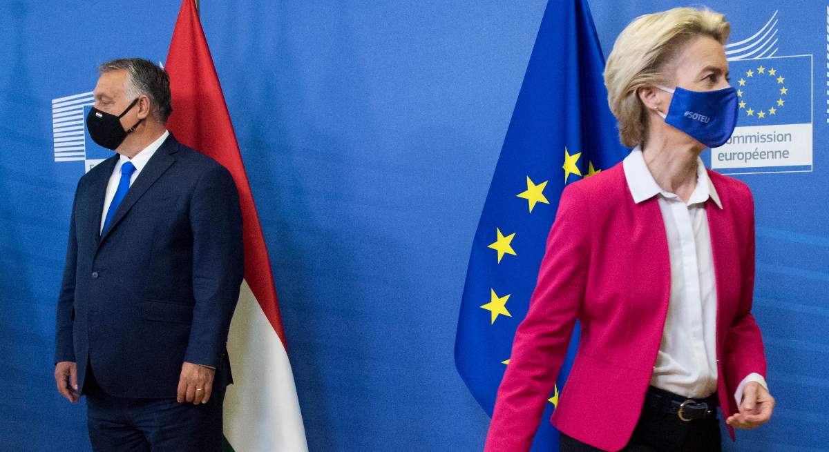 Ursula-vonderleyen-Viktor-Orban-2020-EP.jpg