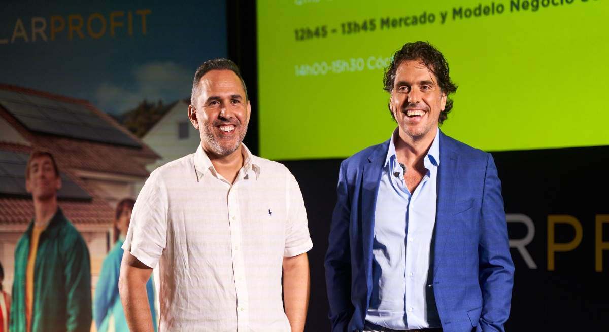 Roger Fernández y Oscar Gómez, cofundadores de Solarprofit. EE