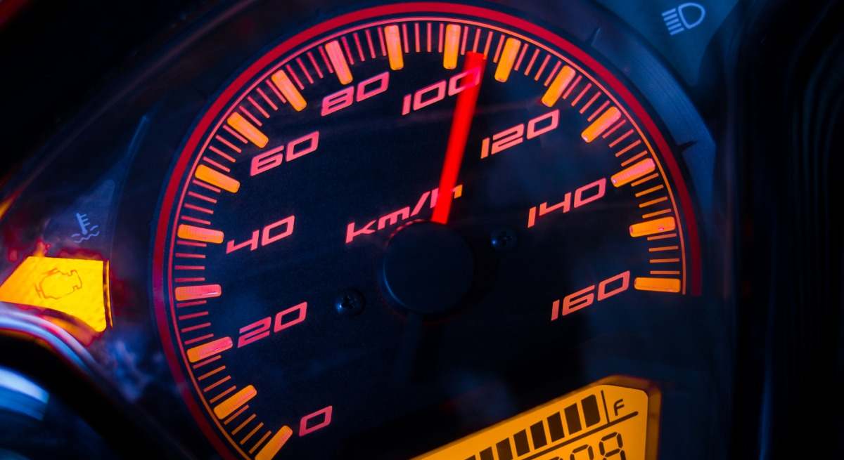 velocidad-economia-pib-stock.jpg