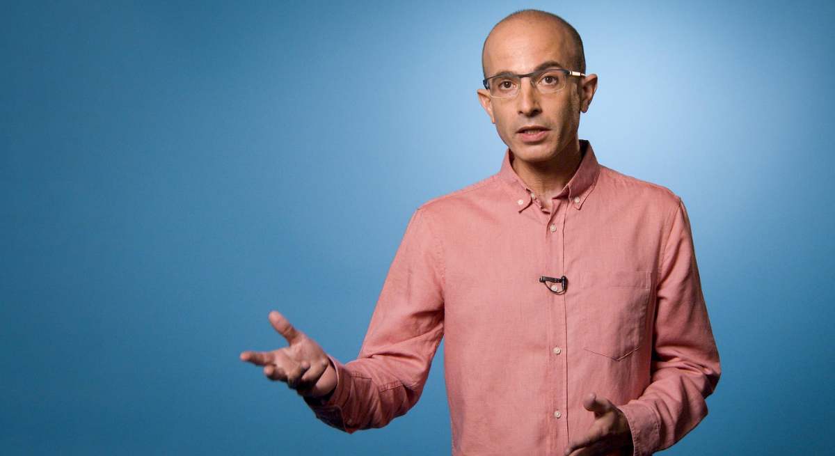 YuvalNoahHarari_2022T-embed.jpg