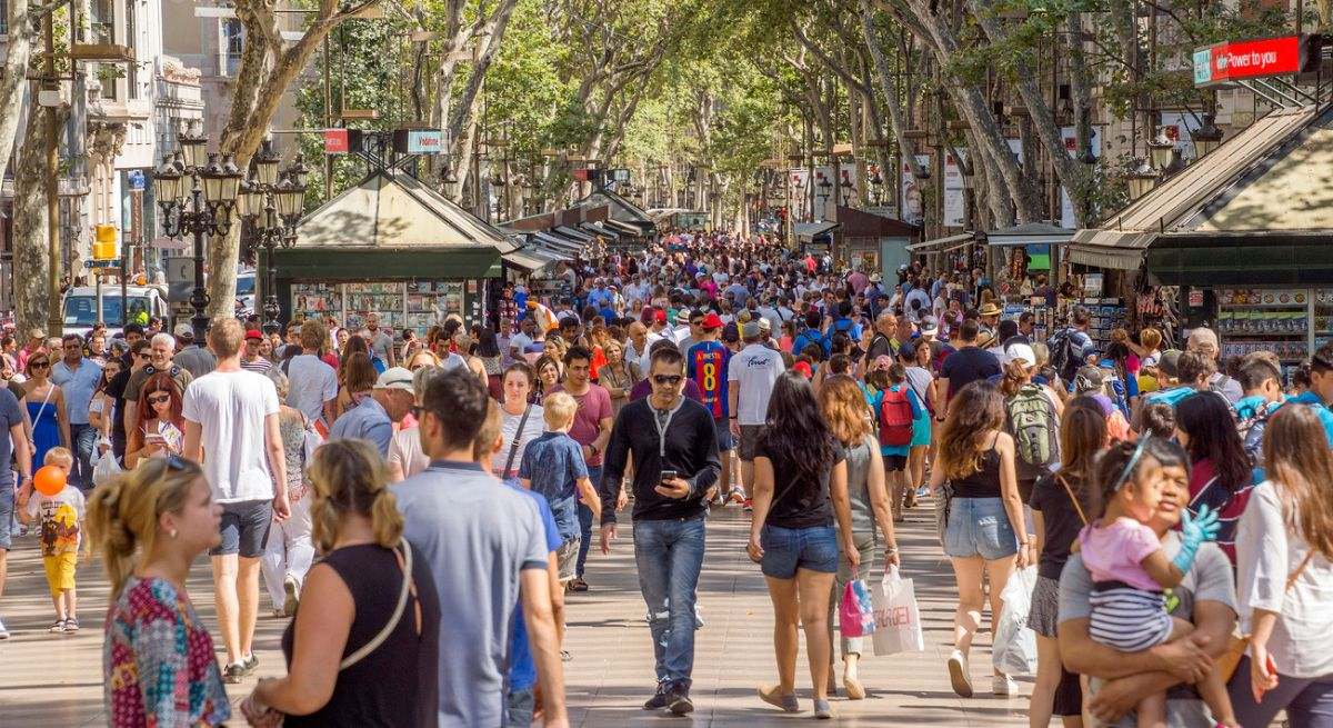 Ni París ni Londres: la segunda ciudad más ruidosa del mundo es española, según un informe