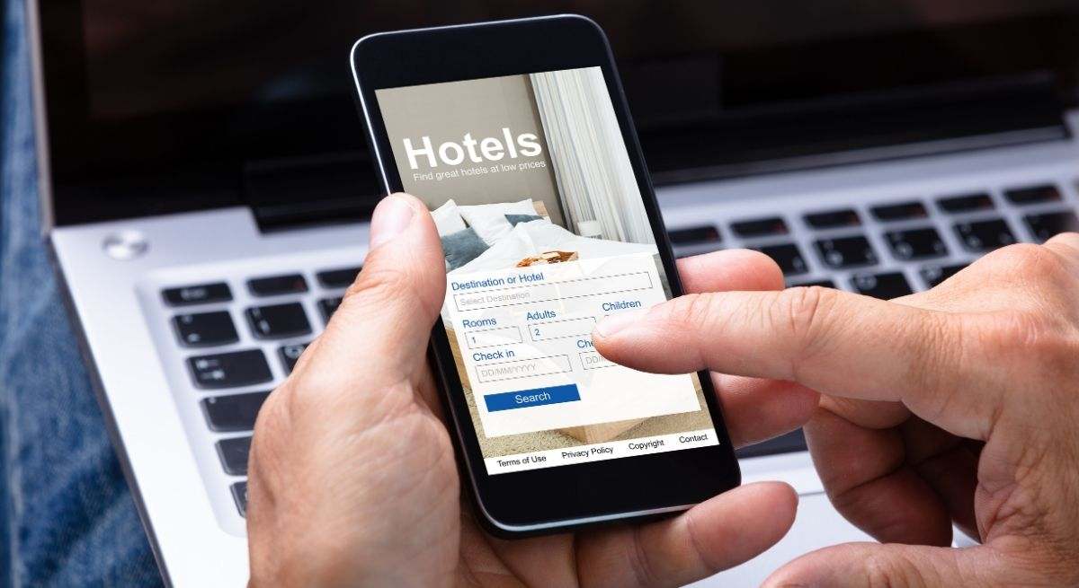 reservar-hotel-canva
