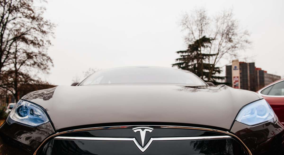 tesla-capo-dreams.jpg