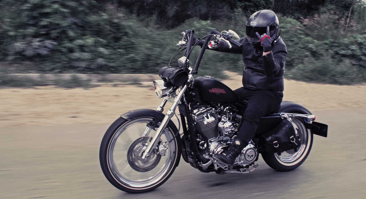 harley-davidson-1200.jpg