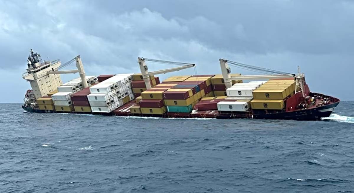 El carguero MSC Elsa 3 sí naufragó, pero no llevaba productos de Temu
