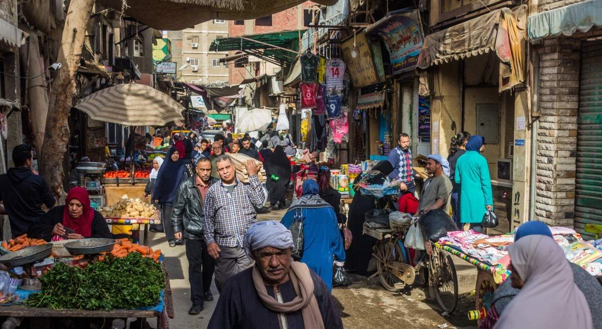 egipto-elcairo-calle-bazar-dreamstime.jpg