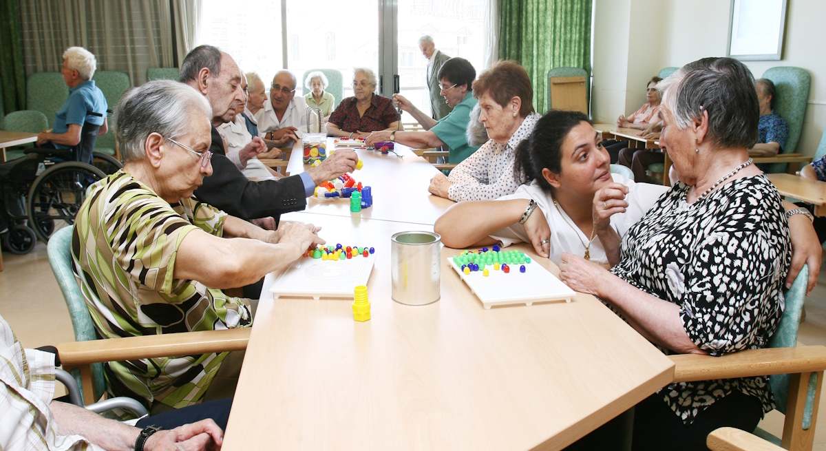 1200-x-655-Residencia-de-ancianos-eE.jpg