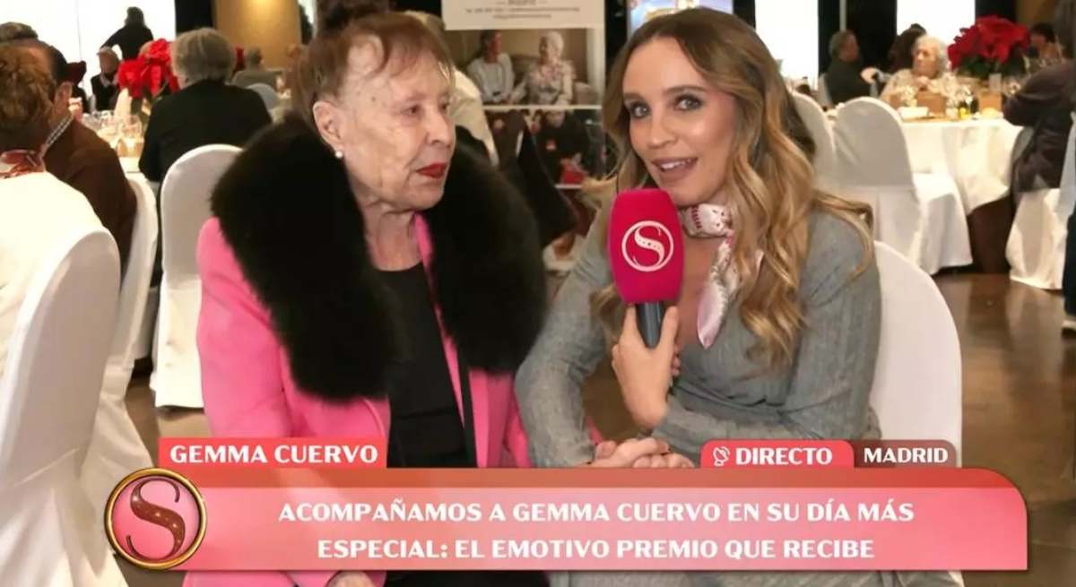 socialite-gemma