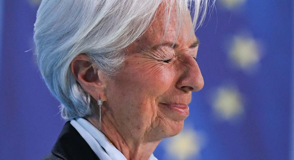 lagarde-ojos-cerrados-ep.jpg