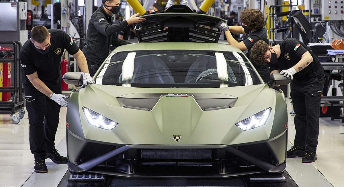 LAMBO1.jpg