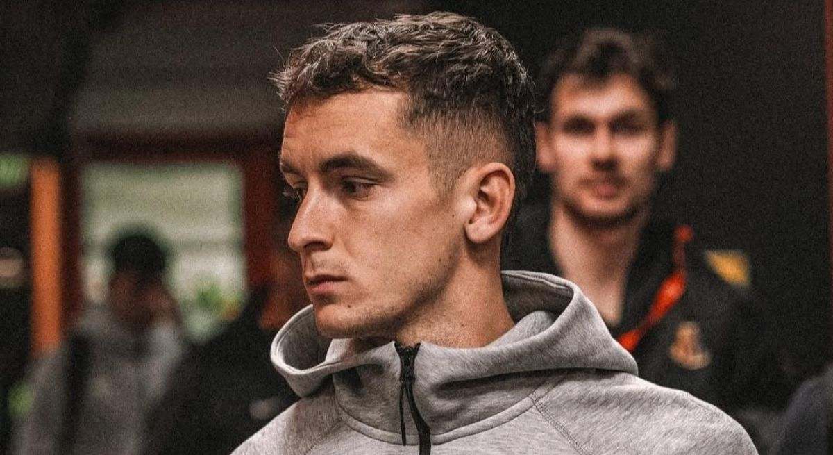 Quién es Marc Casadó: edad, sueldo, historia en el Barcelona y la lesión que le podría costar la temporada