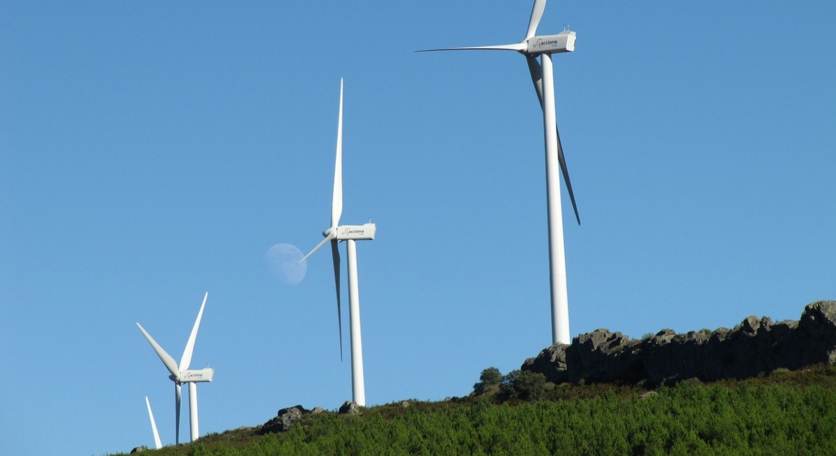 wind-turbine-g31caeaee6_1280-1.jpg