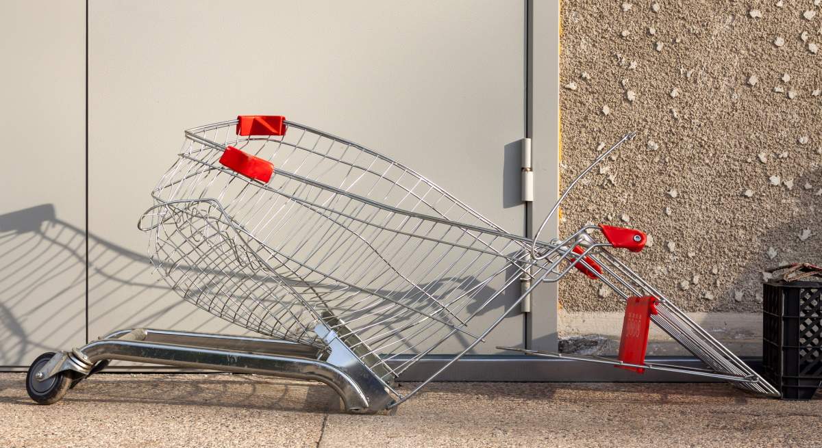 carro-compra-destrozado-dreamstime.jpg