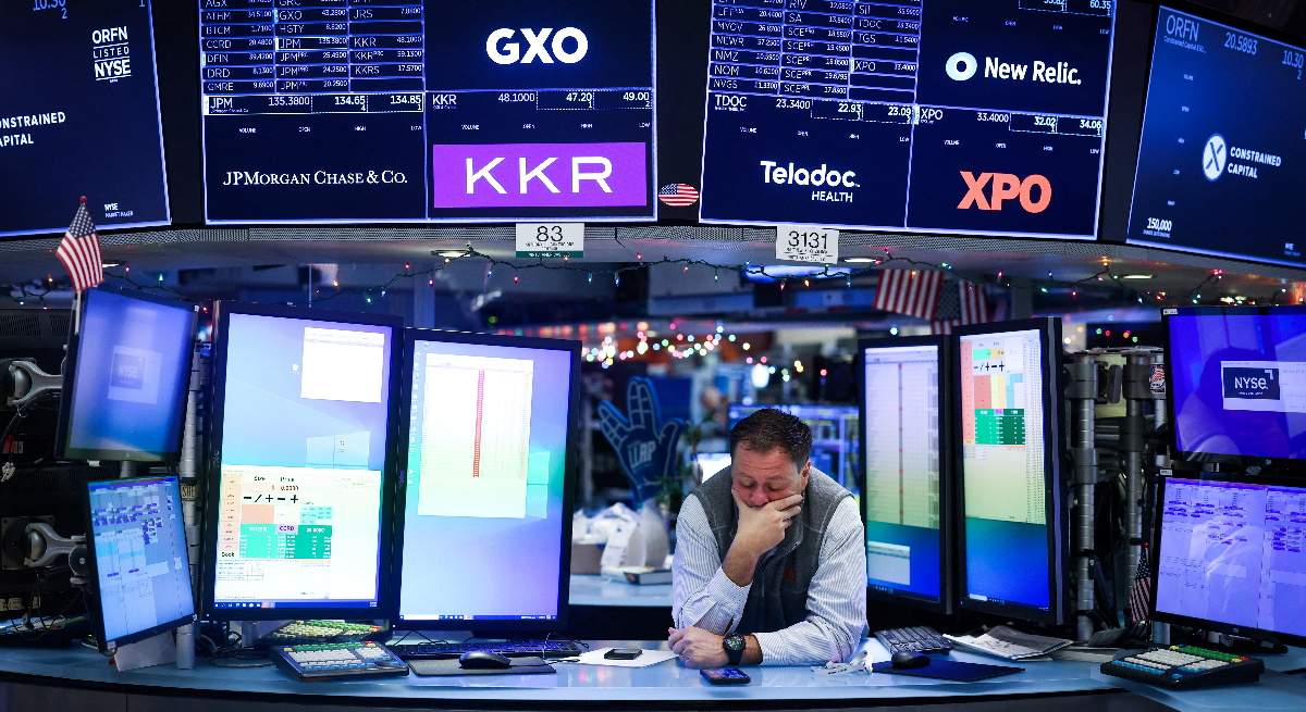 WallStreet-broker-trader-Reuters.jpg