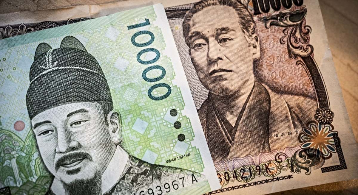 Un won surcoreano y un yen japonés / EP