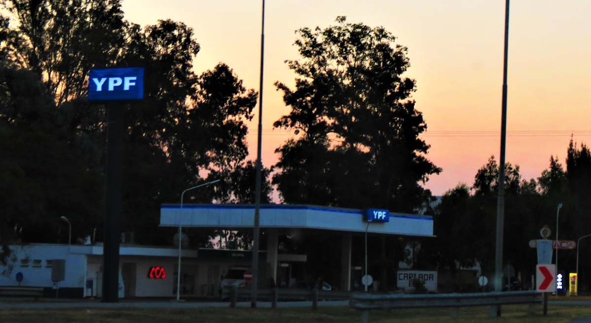 ypf-gasolinera-istock-1200x655.jpg
