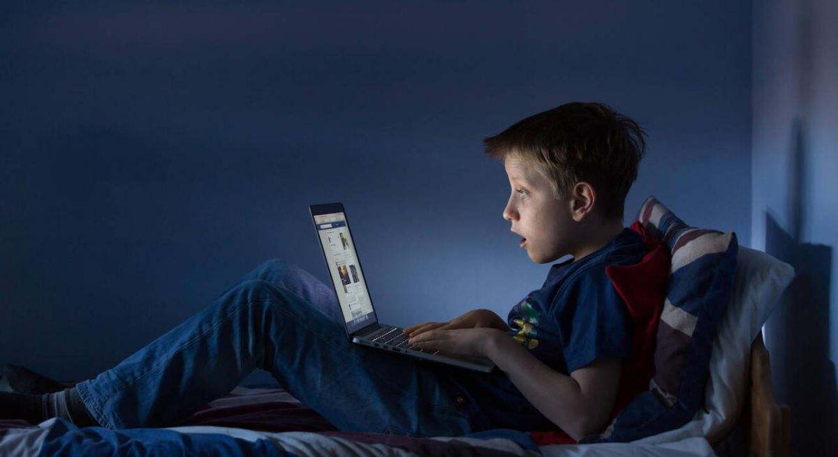 Medidas para bloquear contenidos de adultos a los menores de edad