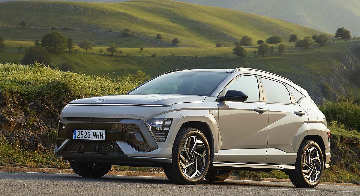 HYUNDAI-KONA_01.jpg