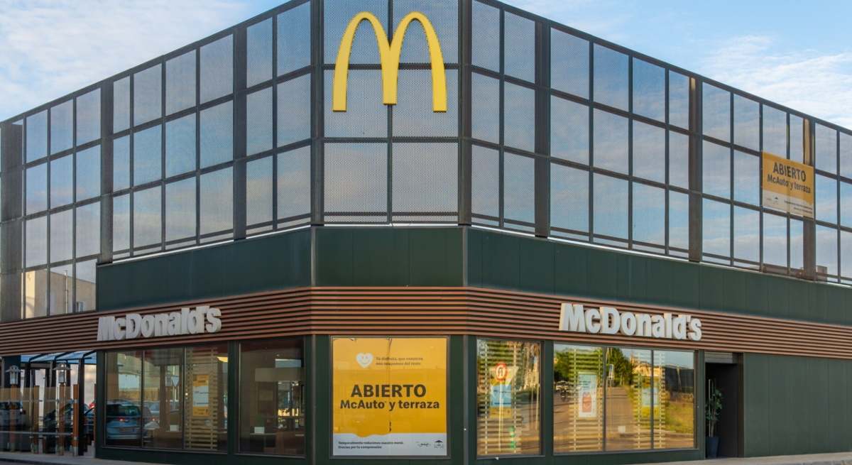 franquicias-mcdonalds-restaurante-istock.jpg