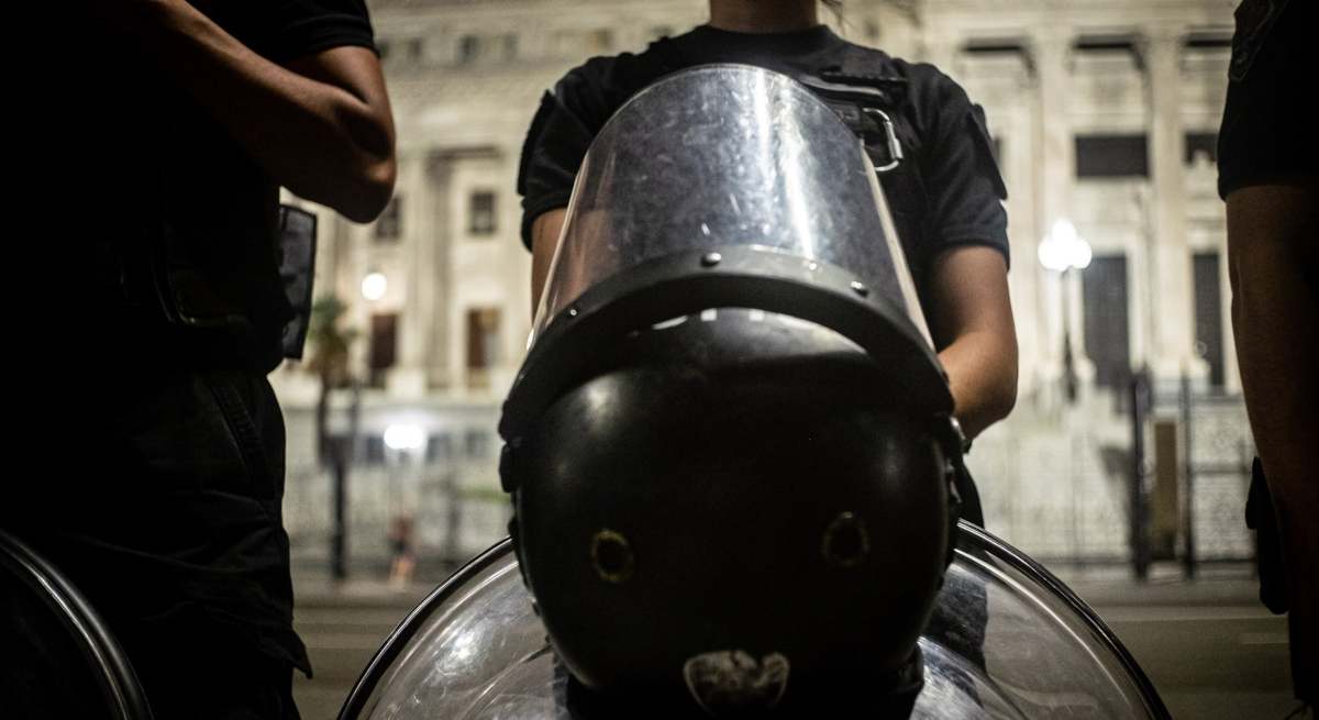 Un policía argentino / EP