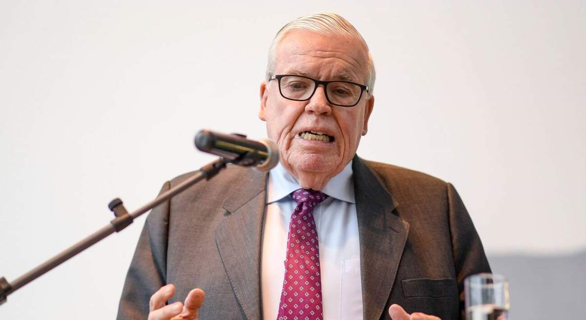 Klaus-Michael-Kuhne-alamy.jpg