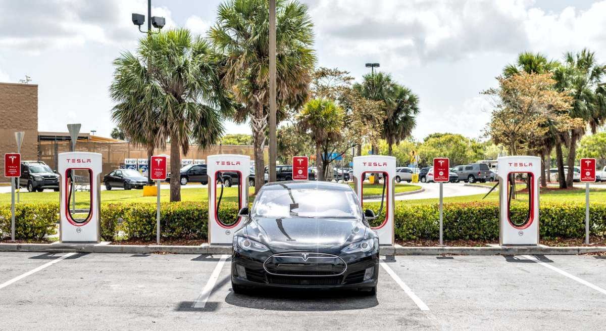 tesla-iStock.jpg
