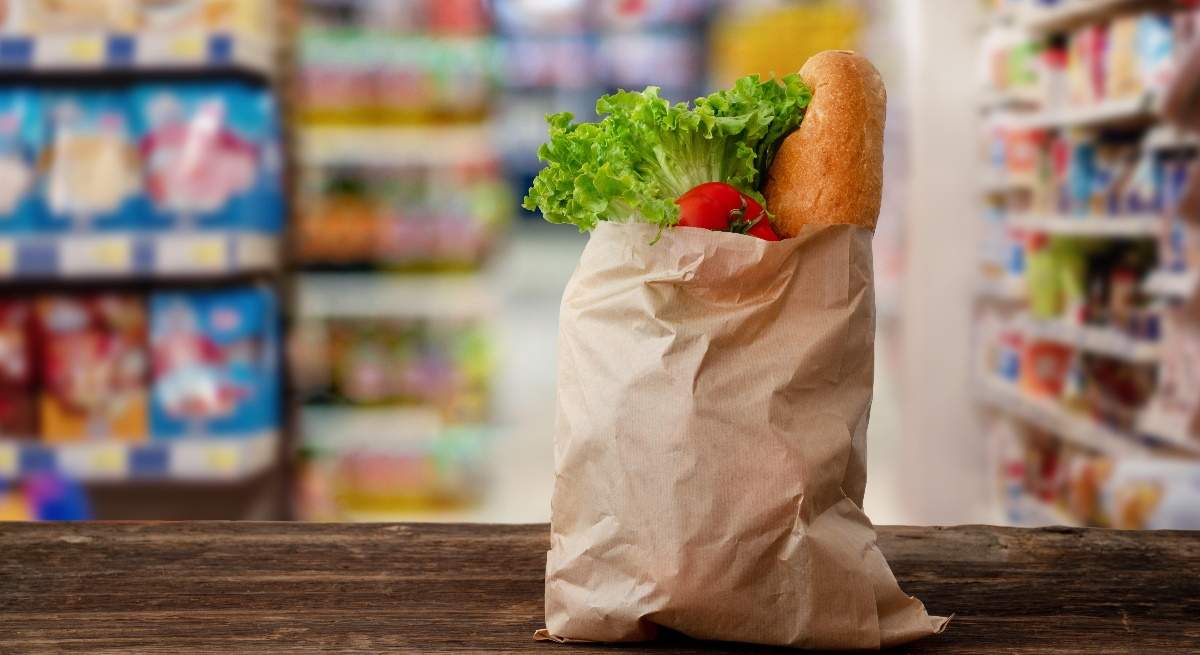 cesta-compra-supermecardo-consumo-alamy.jpg