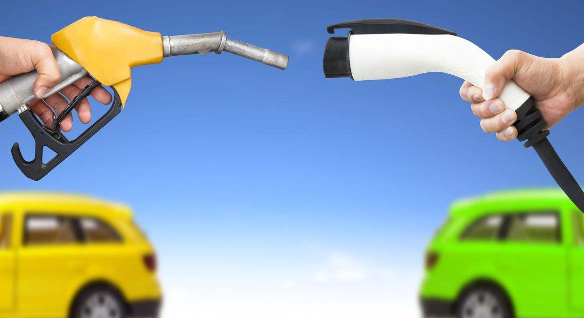 edad-coches-electricos-dreamstime.jpg