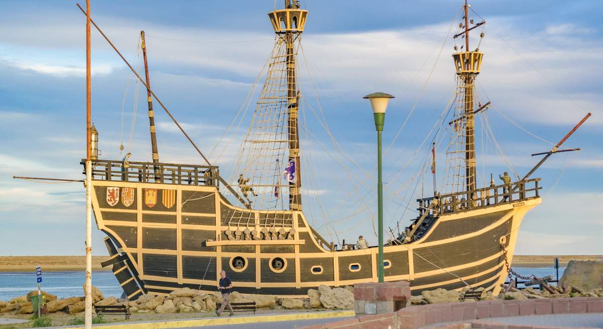 nao-victoria-magallanes-dreamstime-1200x655.jpg
