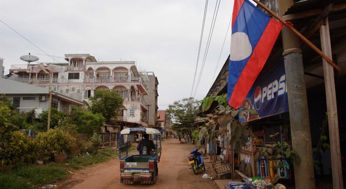 Laos-alamy.jpg