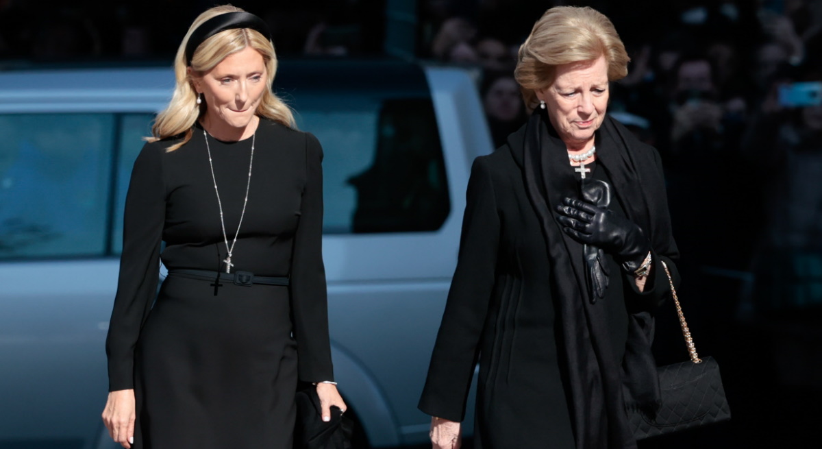 funeral-constantino-ana-maria-marie-chantal-1200.jpg